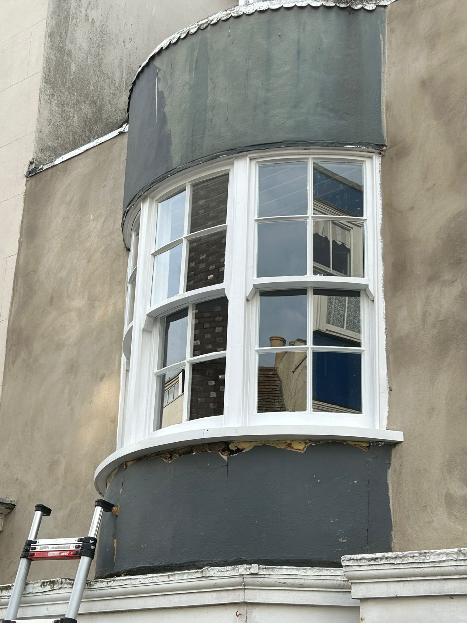 Curved bow window exterior